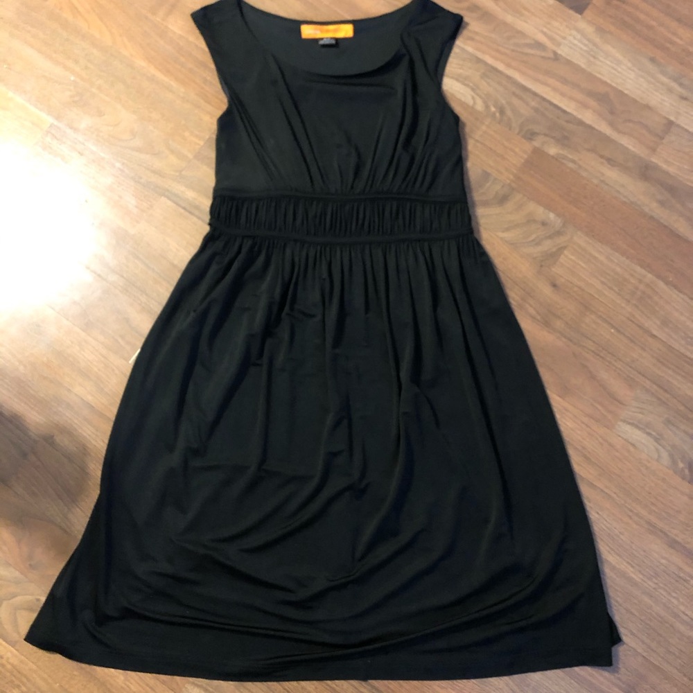 Black Cynthia Steffe size M occasion dress